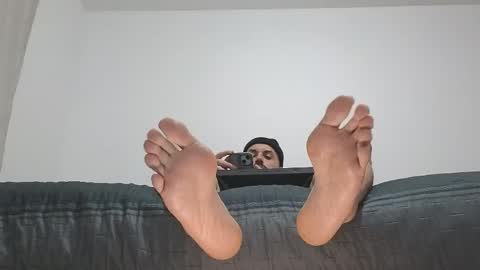 Snapshot of mattxfeet chatting on 04/15/26, 12:17 Matt online show from 04/15/26, 12:17