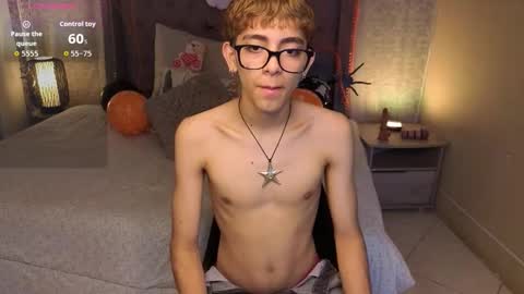 Snapshot of matty_spark chatting on 10/14/25, 01:34 matty_spark online show from 10/14/25, 01:34