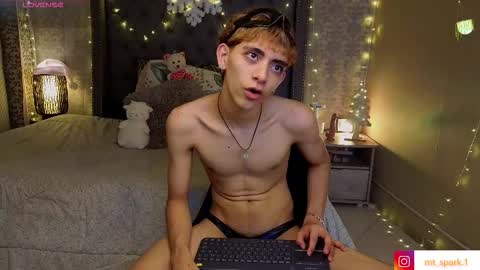 matty_spark online show from 12/16/25, 02:22