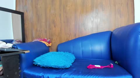 Lucy online show from 02/06/25, 12:16