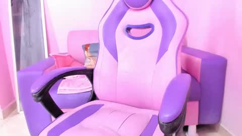 call me mommy online show from 09/10/25, 04:07