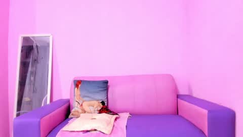 call me mommy online show from 09/11/25, 07:47