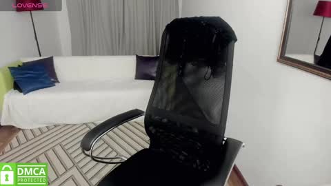 Lana online show from 12/19/24, 04:35