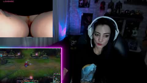 Nath online show from 09/15/25, 02:17