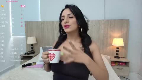 katerin online show from 10/16/25, 11:55