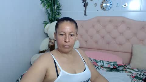 Martina online show from 09/24/25, 10:57