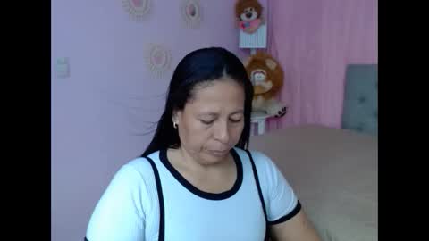 Martina online show from 10/13/25, 07:47