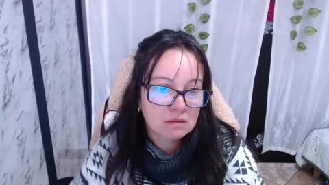 Sonia online show from 02/28/25, 03:26