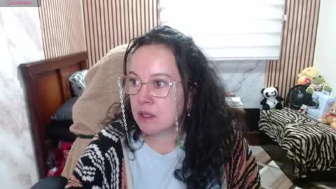 Sonia online show from 04/16/26, 11:07