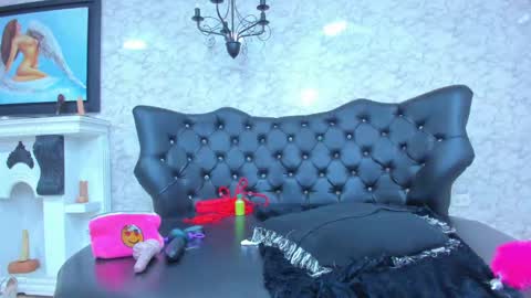 Snapshot of maturealicia chatting on 01/23/25, 11:58 Alicia      STREAMING SCHEDULE 1400 - 2130 GMT-5 online show from 01/23/25, 11:58