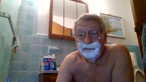 Snapshot of maturecouple1954 chatting on 10/29/25, 01:57 SXECPL55 at G mail Dot Com online show from 10/29/25, 01:57