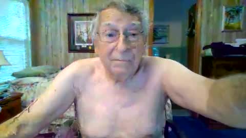 SXECPL55 at G mail Dot Com online show from 05/06/26, 11:48