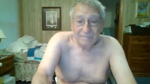 SXECPL55 at G mail Dot Com online show from 05/30/26, 11:18