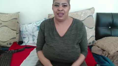 QUEEN online show from 04/16/26, 09:43