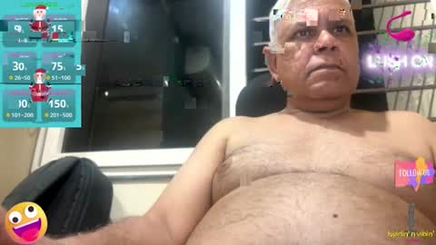 Snapshot of maturedman_44 chatting on 04/05/26, 03:42 DEV online show from 04/05/26, 03:42