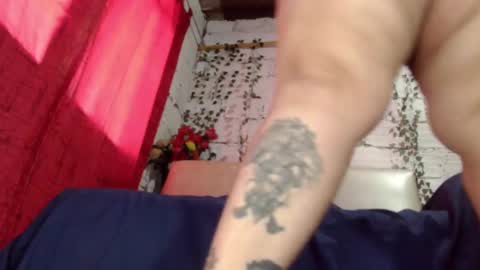 Snapshot of matureeliza chatting on 12/10/24, 04:17 matureeliza online show from 12/10/24, 04:17