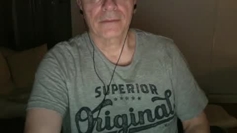 Snapshot of maturehotman chatting on 01/10/25, 07:43 maturehotman online show from 01/10/25, 07:43