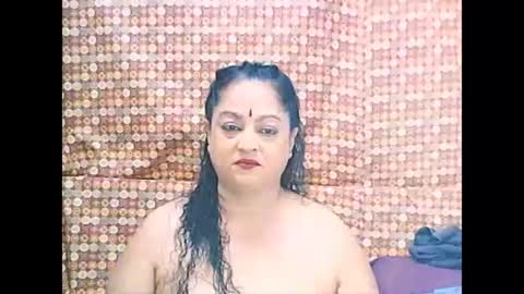 Snapshot of matureindian654u chatting on 05/16/26, 04:39 matureindian654u online show from 05/16/26, 04:39