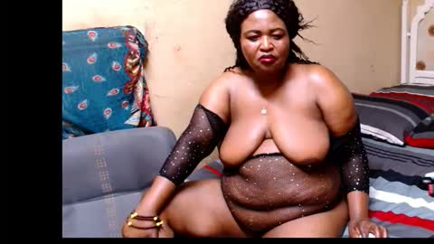 Snapshot of maturenesh chatting on 02/06/26, 07:12 maturenesh online show from 02/06/26, 07:12