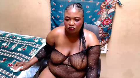 Snapshot of maturenesh chatting on 02/18/26, 06:53 maturenesh online show from 02/18/26, 06:53