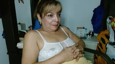 Cecilia online show from 10/10/25, 10:09