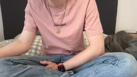 Snapshot of matwinko chatting on 03/15/26, 09:59 Matwinko online show from 03/15/26, 09:59