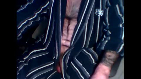 Snapshot of mauni1964 chatting on 01/28/25, 12:54 mauni1964 online show from 01/28/25, 12:54