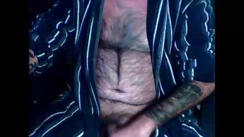 Snapshot of mauni1964 chatting on 10/01/25, 12:27 mauni1964 online show from 10/01/25, 12:27