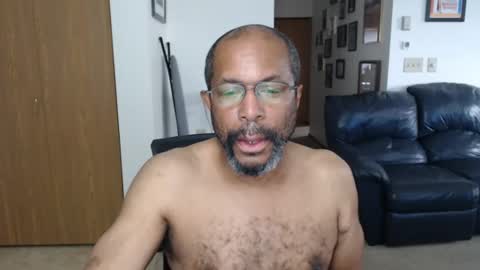 mauricewilson86 online show from 10/22/25, 02:50