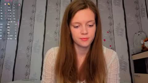 Snapshot of maurineneverman chatting on 07/07/26, 08:07 Lucy online show from 07/07/26, 08:07