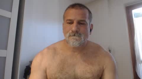 Snapshot of mauro1971 chatting on 10/03/25, 09:28 mauro1971 online show from 10/03/25, 09:28