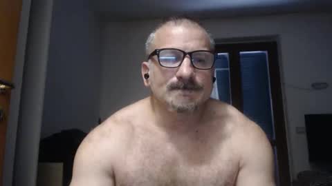 Snapshot of mauro1971 chatting on 11/09/25, 07:17 mauro1971 online show from 11/09/25, 07:17