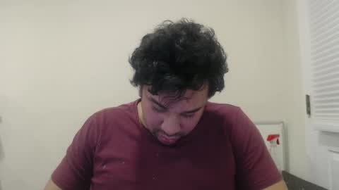 Snapshot of mauro656 chatting on 01/12/25, 06:06 mauro656 online show from 01/12/25, 06:06