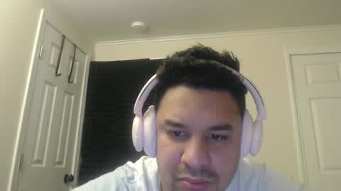 Snapshot of mauro656 chatting on 11/17/25, 06:52 mauro656 online show from 11/17/25, 06:52