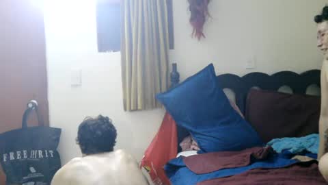 Snapshot of mauroluxandra chatting on 06/25/26, 05:12 mauroluxandra online show from 06/25/26, 05:12