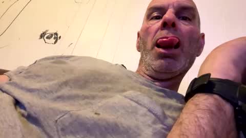 maverick7000 online show from 02/05/25, 01:58