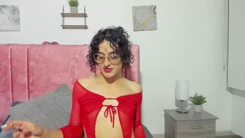 Snapshot of maverick_angel chatting on 02/18/26, 04:03 Maverick online show from 02/18/26, 04:03