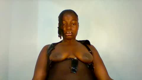 Snapshot of maverlous_pussy900 chatting on 02/20/26, 07:32 Maverlous pussy online show from 02/20/26, 07:32