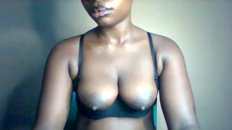 Snapshot of maverlous_pussy900 chatting on 03/12/26, 11:44 Maverlous pussy online show from 03/12/26, 11:44