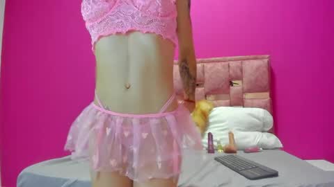 Snapshot of mavie_ivanova chatting on 04/16/26, 12:17 mavie_ivanova online show from 04/16/26, 12:17