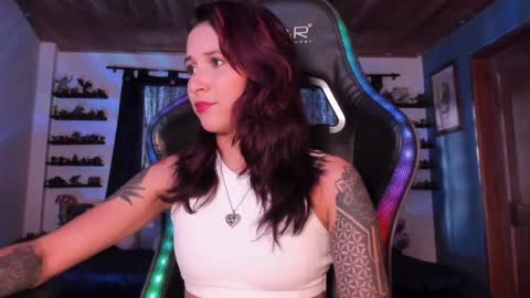 Snapshot of mavis_fuentes chatting on 01/15/25, 10:57 Hilary online show from 01/15/25, 10:57