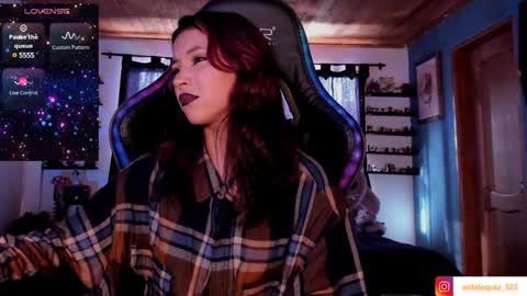 Snapshot of mavis_fuentes chatting on 02/03/25, 09:18 Hilary online show from 02/03/25, 09:18