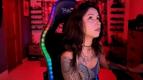 Snapshot of mavis_fuentes chatting on 04/08/26, 11:16 Hilary online show from 04/08/26, 11:16