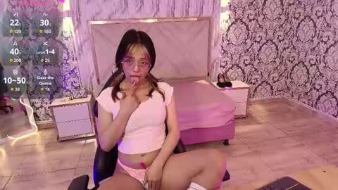 Mavis  online show from 11/25/25, 11:43