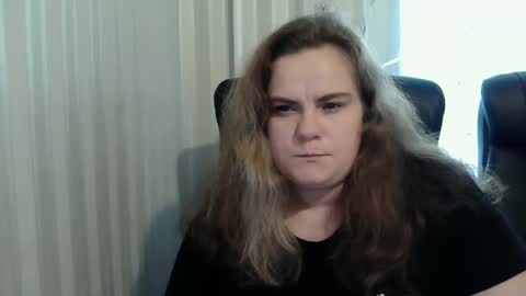 Snapshot of mavka2025 chatting on 09/17/25, 08:27 Mavka2025 online show from 09/17/25, 08:27