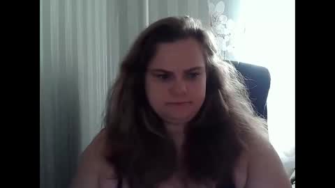 Snapshot of mavka2025 chatting on 09/18/25, 05:42 Mavka2025 online show from 09/18/25, 05:42