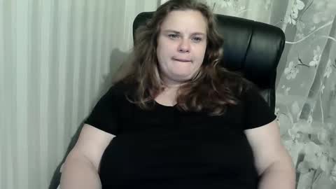 Snapshot of mavka2025 chatting on 09/20/25, 09:16 Mavka2025 online show from 09/20/25, 09:16