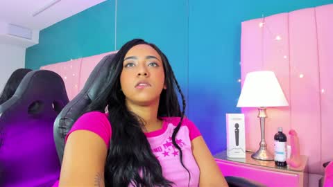 Snapshot of mavystar chatting on 12/21/24, 04:03 Mavy  online show from 12/21/24, 04:03