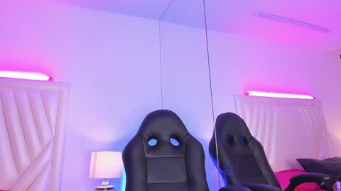 Snapshot of mavystar chatting on 01/28/25, 03:04 Mavy  online show from 01/28/25, 03:04