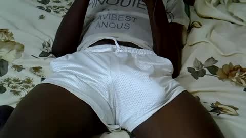 mawanda256 online show from 10/19/25, 06:36